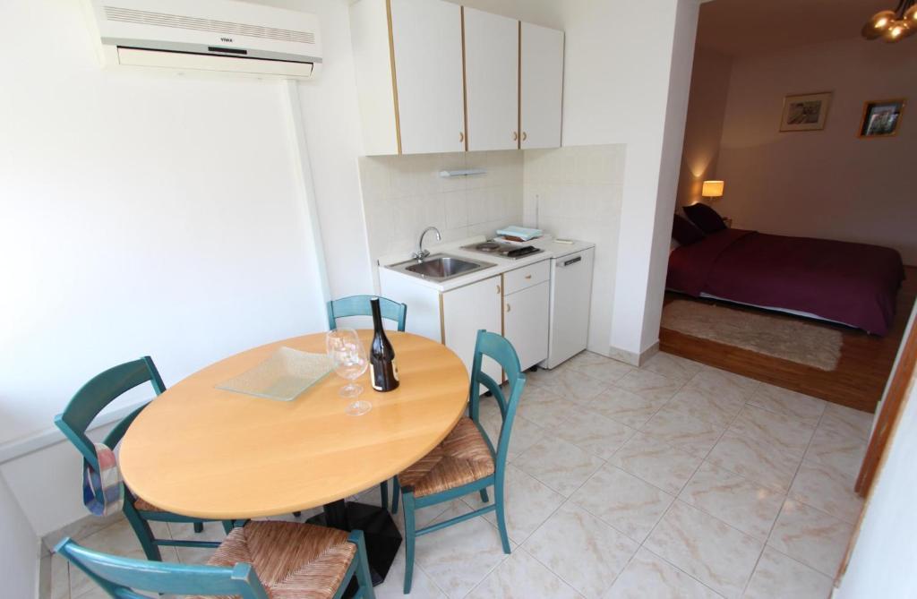 Apartments Milena Rovinj Rom bilde